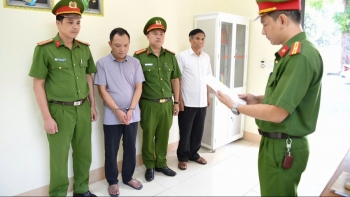 Giám đốc công ty Athena tại Phú Thọ bị bắt vì sản xuất hàng loạt kem chống nắng và mỹ phẩm giả