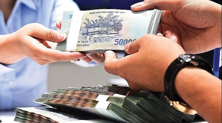 Ngân hàng kỳ vọng tín dụng 2025 tăng mạnh, vượt xa mục tiêu 16% NHNN đặt ra