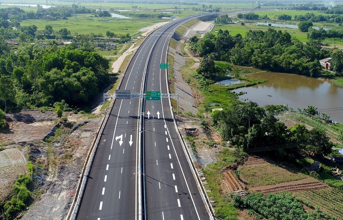 Trường Hải - Sơn Hải chờ 'lệnh' khởi công cao tốc hơn 8.400 tỷ đồng