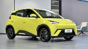 Hãng xe điện lớn nhất Trung Quốc ra mắt mẫu hatchback 223 triệu đồng, chạy hơn 400 km sau một lần sạc