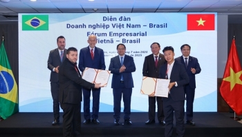 Một cổ phiếu thủy sản tăng gấp đôi sau cú sốc thuế, vừa chốt deal hợp tác khủng khi tháp tùng Thủ tướng sang Brazil