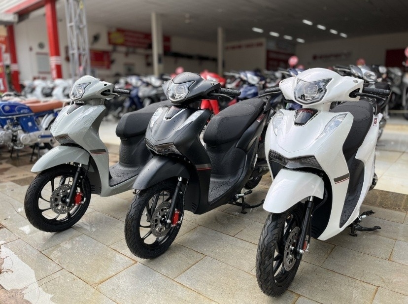 Xe ga nội địa Việt được ví như 'con lai Vision - SH', giá dưới 23 triệu đồng, chạy 100km chỉ tốn chưa tới 2 lít xăng