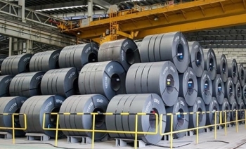 Bộ Công Thương chính thức ‘giáng đòn’ thuế CBPG lên thép Trung Quốc: Cơ hội vàng cho Hòa Phát, Formosa chiếm lại thị phần?