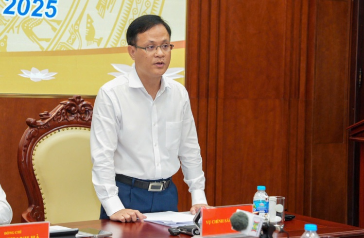 Vì sao VND vẫn mất giá dù USD suy yếu? Ngân hàng Nhà nước lý giải