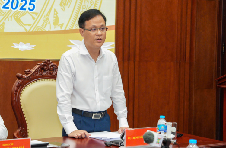 Vì sao VND vẫn mất giá dù USD suy yếu? Ngân hàng Nhà nước lý giải