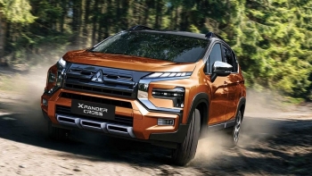 Hàng loạt MPV 7 chỗ đua nhau giảm giá, khách hàng lời vài chục triệu đồng khi chốt đơn