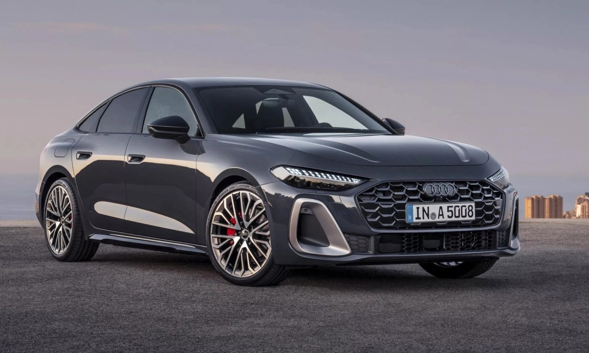 Audi Việt Nam cùng lúc tung 'song sát' Q6 e-tron và A5 2025, chèn ép đối thủ nửa cuối năm 2025