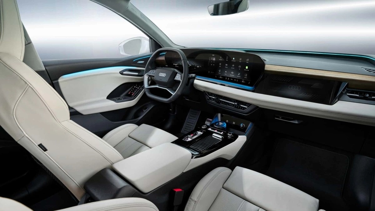 Audi Việt Nam cùng lúc tung 'song sát' Q6 e-tron và A5 2025, chèn ép đối thủ nửa cuối năm 2025