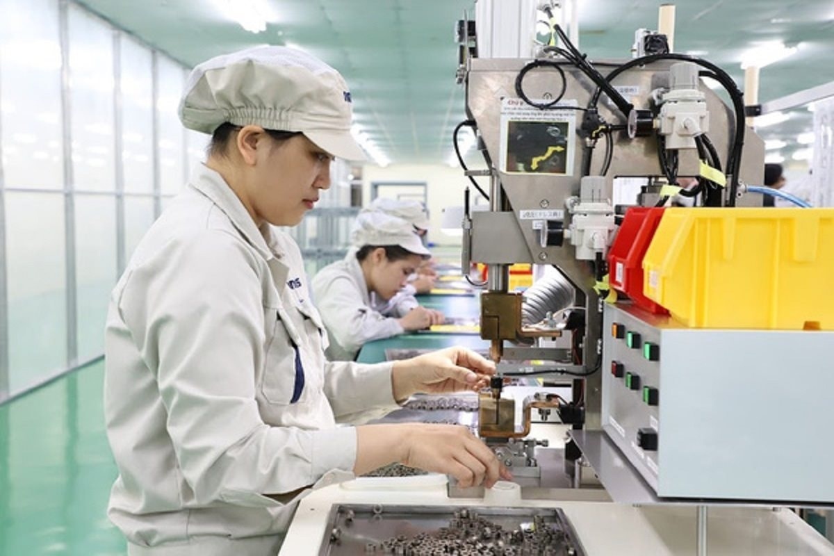 Vốn Việt ra nước ngoài tăng gần 4 lần, bất ngờ đổ mạnh vào loạt cường quốc