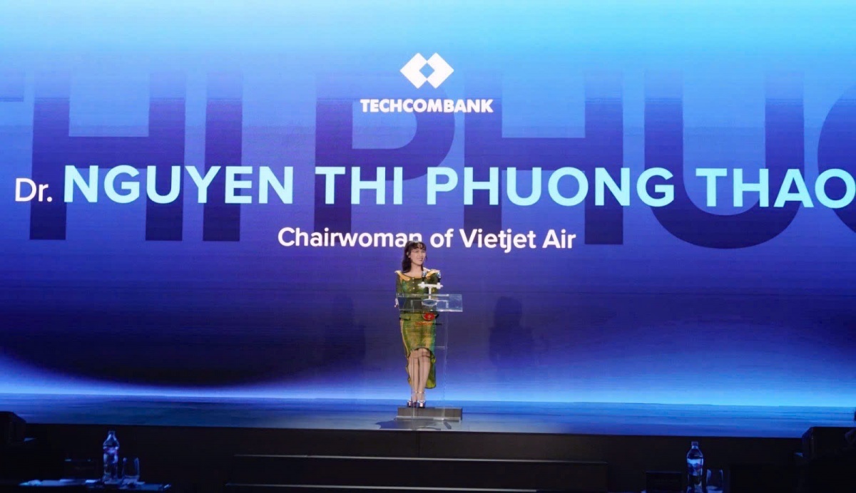 Tỷ phú Nguyễn Thị Phương Thảo kêu gọi tăng tốc cho AI, blockchain và công nghệ nội địa