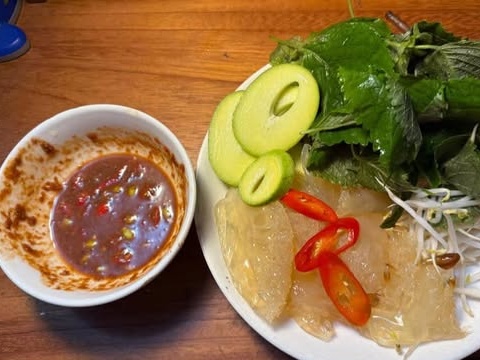 Chỉ 50.000 đồng, đặc sản Thanh Hóa làm thực khách nhớ mãi vì nước chấm 'độc nhất vô nhị'