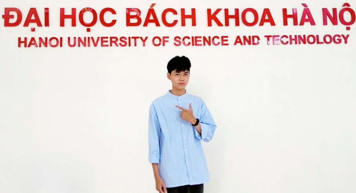 Nam sinh ĐH Bách Khoa Hà Nội tài giỏi sáng chế AI giúp bác sĩ nội soi, còn mong muốn lớn hơn: Giảng viên nhận xét thẳng