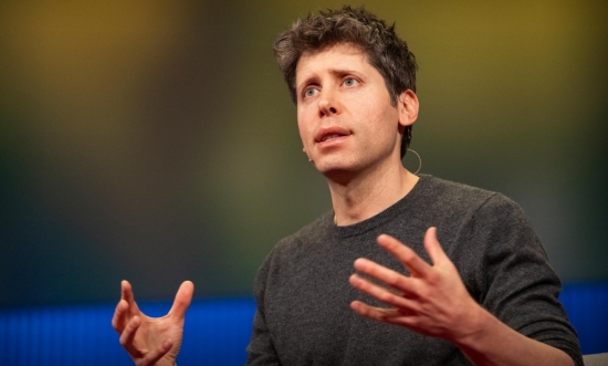 Sam Altman: “AI sẽ thay đổi thế giới nhanh hơn bạn tưởng”