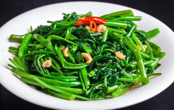 Loại rau tốt như 'tiên dược' mùa hè, bổ dưỡng bất ngờ: Chợ bán chỉ 5.000 đồng/mớ, không ăn thật phí