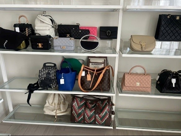 Bán túi Louis Vuitton, đồng hồ Cartier trên Facebook doanh thu hơn 800 tỷ nhưng trốn thuế, chủ shop ở Hà Nội bị tạm giữ