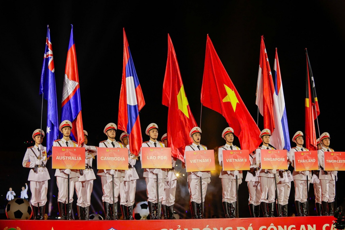 Lễ khai mạc Giải bóng đá Công an, Cảnh sát các nước ASEAN mở rộng 2025: “Bản hòa ca của thể thao, nghệ thuật và tình hữu nghị”.