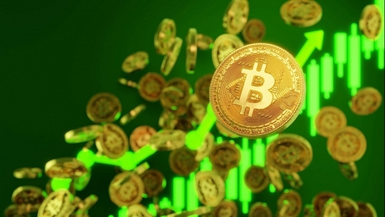 Bitcoin tiến sát mốc 112.000 USD