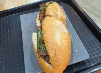 Bánh mì 208.000 đồng tại sân bay Nội Bài: Cục Hàng không yêu cầu làm rõ