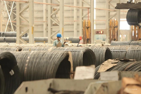 Bức tranh sáng - tối ngành thép quý II/2025: Áp lực thuế quan và 'cuộc hồi hương' của nhóm tôn mạ