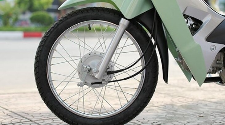 Có 77 triệu xe máy đang lưu thông, nhưng bộ phận này lại bị nhiều người ‘bỏ quên’: Mòn rất nhanh, dễ gây nguy hiểm nếu không kịp thay