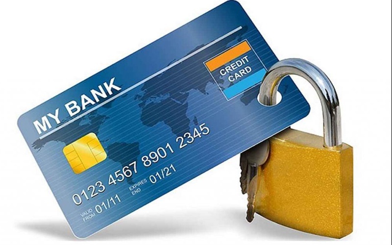 Ngân hàng sẽ ngừng mọi giao dịch với khách hàng tròn 25, 40 và 60 tuổi nếu chưa làm điều này