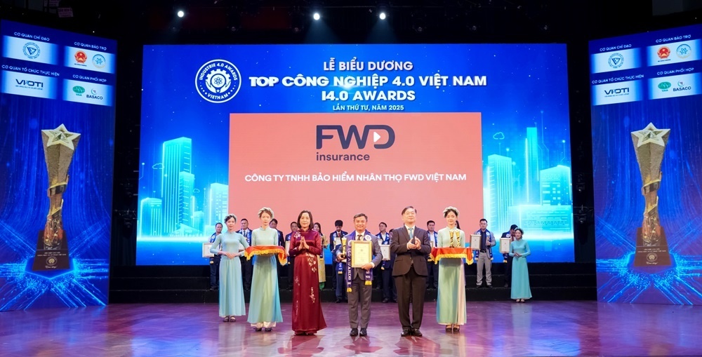 FWD Việt Nam được xướng tên tại Insurance Asia Awards cùng loạt giải thưởng danh giá