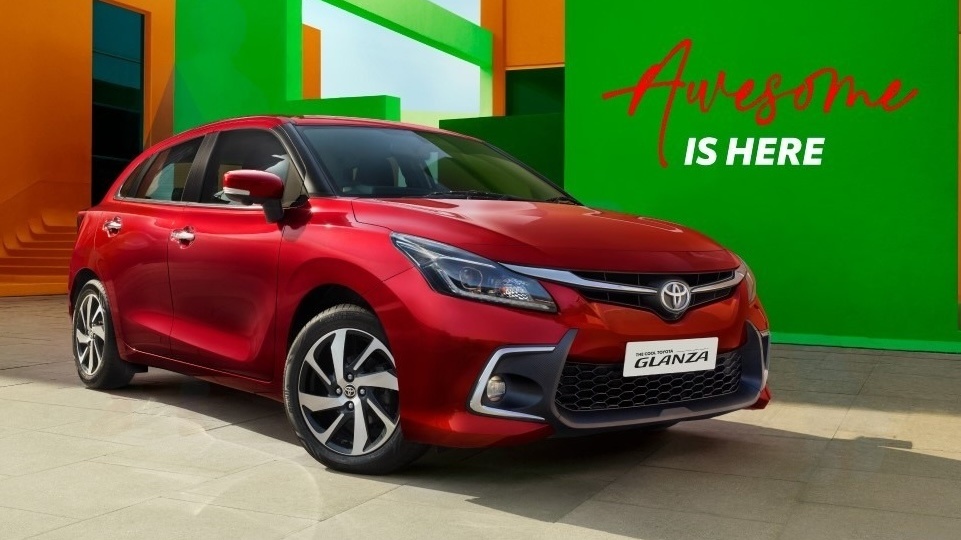 Mẫu hatchback giá 183 triệu mới của Toyota vừa mở bán: 6 túi khí an toàn, nội thất đậm chất xe sang, diện mạo rất hút mắt