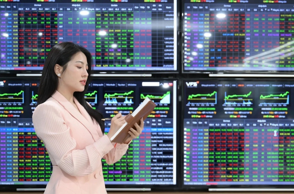 Nhận định chứng khoán 15/7: VN-Index chinh phục vùng 1.500 điểm