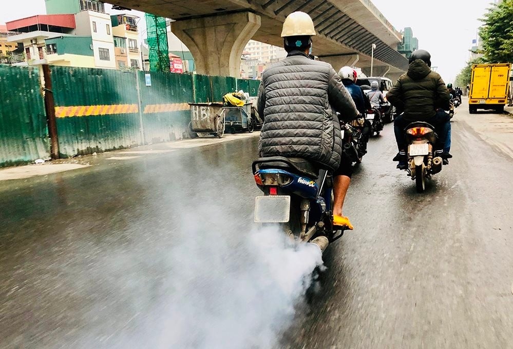 Sau chỉ thị cấm xe xăng của Thủ tướng, Hà Nội lập tổ công tác 'đặc biệt'