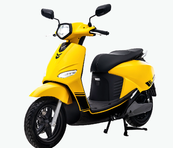 Chạy 194 km/lần sạc, công nghệ thông minh vượt trội, giá 'siêu mềm': Mẫu xe máy điện mới của VinFast hút khách