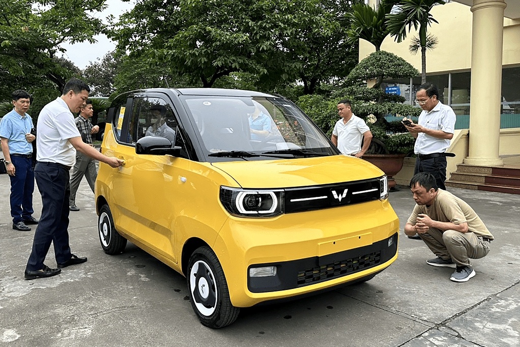 Cổ phiếu công ty bán xe điện Trung Quốc tăng trần 2 phiên ngay sau chỉ thị cấm xe xăng