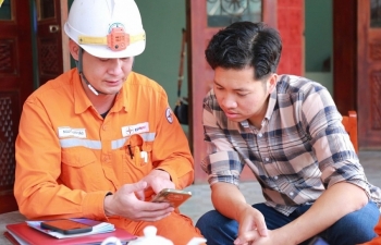 Khách hàng nhiều nơi phản ánh cùng một vấn đề, EVN lập tức vào cuộc xử lý tận gốc