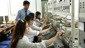 Ngành học Việt Nam cần 100.000 nhân sự/năm, sinh viên chưa ra trường đã có việc, lương khởi điểm 18 triệu