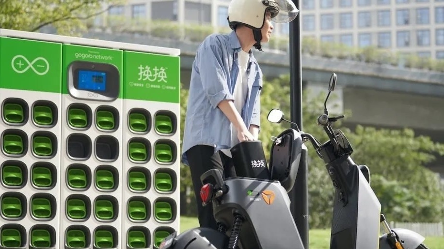 Sống giữa hàng nghìn xe điện ở chung cư, nhiều người lo lắng trạm sạc: Trung Quốc đang ‘giải bài toán’ như nào?