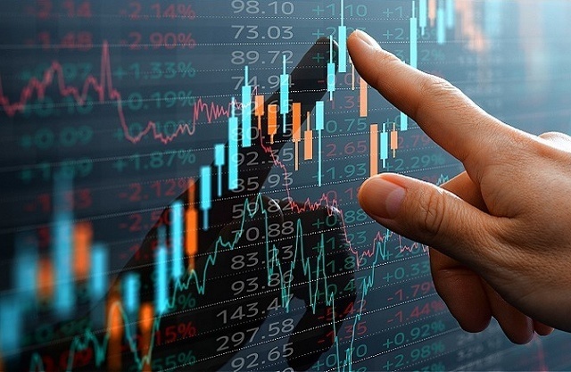 Nhận định chứng khoán 22/7: VN-Index rung lắc vùng đỉnh, cân nhắc khả năng điều chỉnh