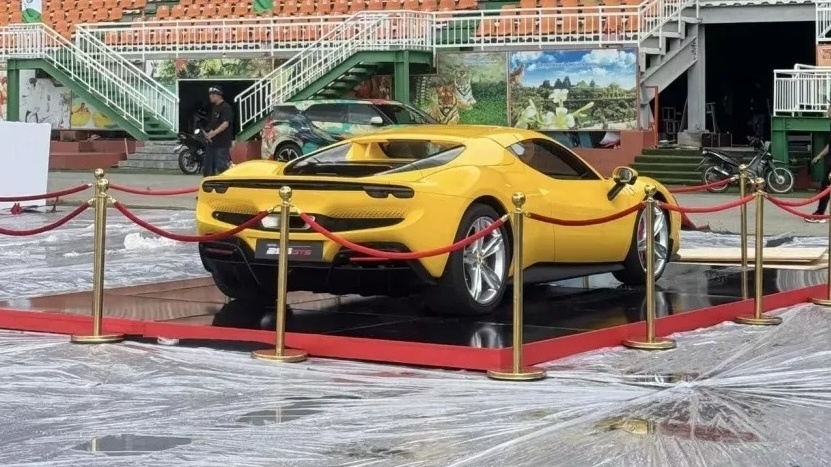 Trường đua Đại Nam của ông Dũng 'lò vôi' trở thành tâm điểm: Siêu xe tấp nập tới, có chiếc Ferrari 296 GTS l trị giá tới 23 tỷ đồng