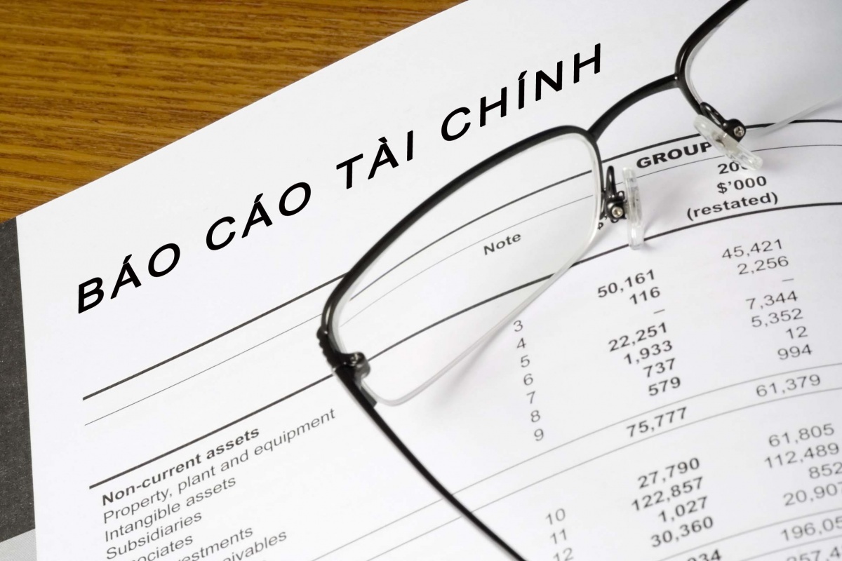 Có 3 doanh nghiệp bị phạt vì chậm công bố báo cáo tài chính