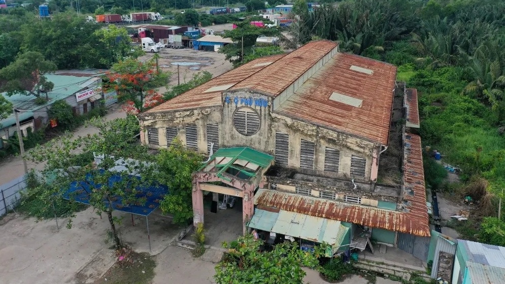 Hai ngôi chợ ngốn hơn 3 tỷ đồng rồi để cỏ mọc um tùm suốt 20 năm tại TP Hồ Chí Minh