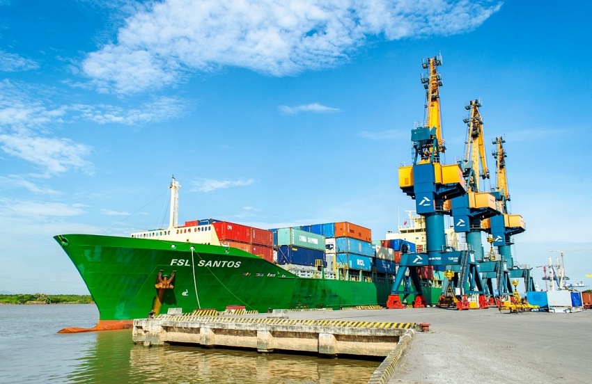 Xếp dỡ Hải An (HAH) lên kế hoạch chi 92 triệu USD để đóng 2 tàu tại Trung Quốc