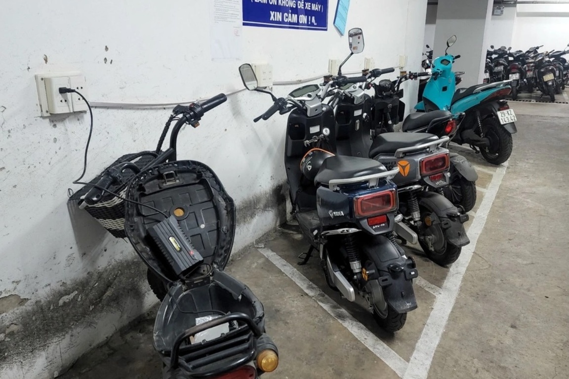 Sẽ cấm xe xăng từ 1/7/2026, chuyên gia ‘bóc tách’ chi phí vận hành khi sử dụng xe máy điện: Hoá đơn tiền điện có là nỗi lo?