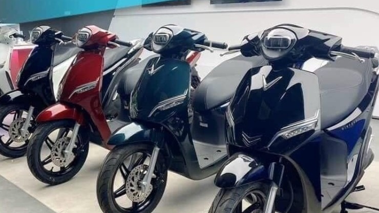 VinGroup đưa ra 6 hành động cụ thể để hỗ trợ người dân Hà Nội chuyển đổi từ xe xăng sang xe điện, sẽ áp dụng từ 24/7/2025