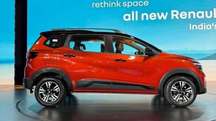 Mẫu MPV 7 chỗ của Pháp giúp khách hàng dễ ‘tậu’ ô tô, giá chỉ 168 triệu: Khoẻ, rộng rãi lại ‘xịn’ trong phân khúc
