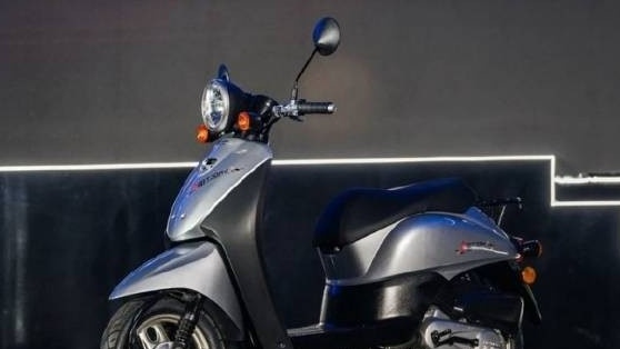Honda ra mắt mẫu ‘siêu tay ga’ mới với giá chỉ 22 triệu đồng: Thiết kế nhỏ xinh, xăng chỉ 2L/100km, thích hợp cho tân sinh viên
