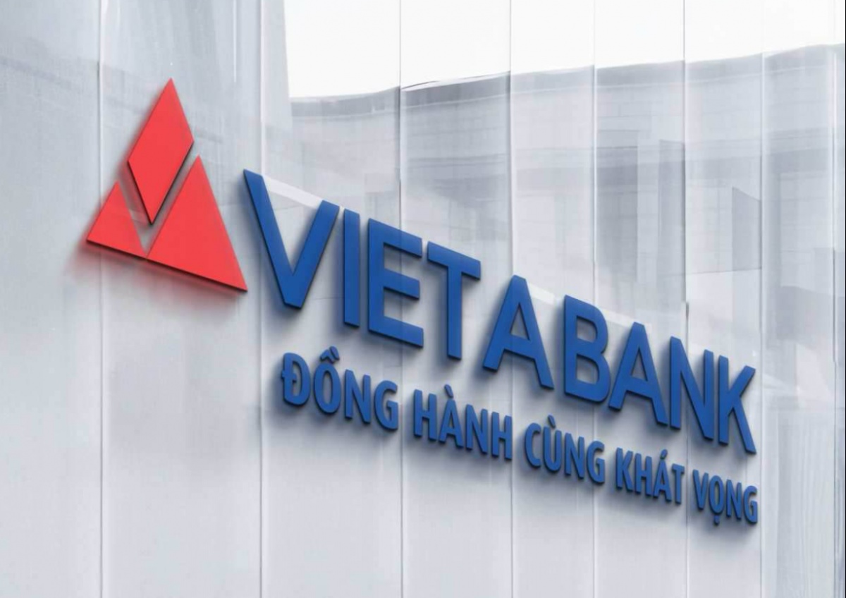 VietABank bứt tốc: Lợi nhuận tăng, nợ xấu giảm, chính thức lên HoSE