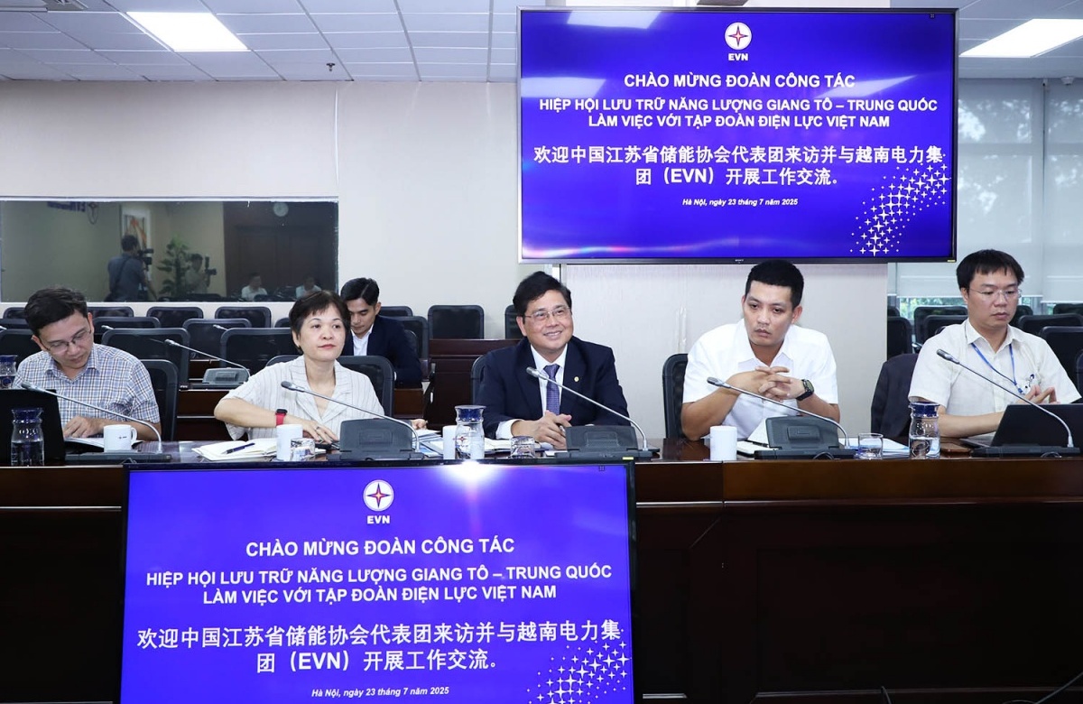 EVN làm việc với ông lớn năng lượng Trung Quốc, tìm lời giải cho bài toán lưu trữ điện