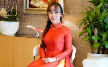 Khối ngoại tăng cường mua HDB, tài sản bà Nguyễn Thị Phương Thảo vượt 3 tỷ USD