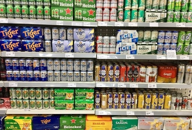 Cú đảo chiều bất ngờ trong ngành bia toàn thế giới
