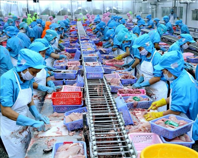GRDP nửa đầu 2025 của 6 thành phố trực thuộc Trung ương: Hải Phòng tăng mạnh nhất, TP.HCM vẫn ‘vua quy mô’