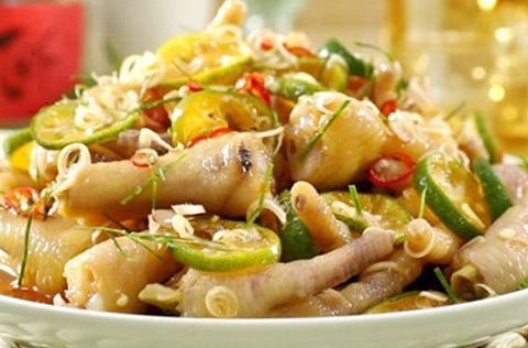Món ăn rẻ tiền hóa đặc sản, 'gây nghiện' từ bàn nhậu đến nhà hàng, giá tới 120.000 đồng/kg