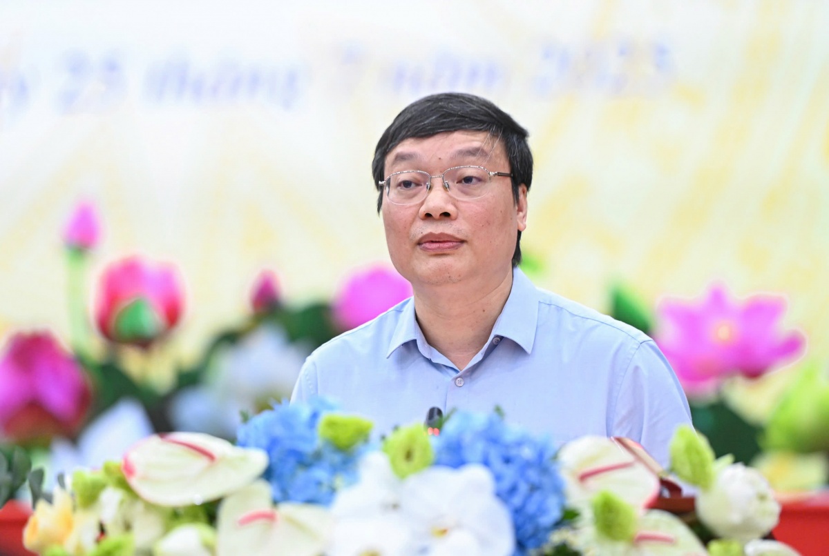 Hơn 77.000 người đã nghỉ việc sau tinh gọn bộ máy